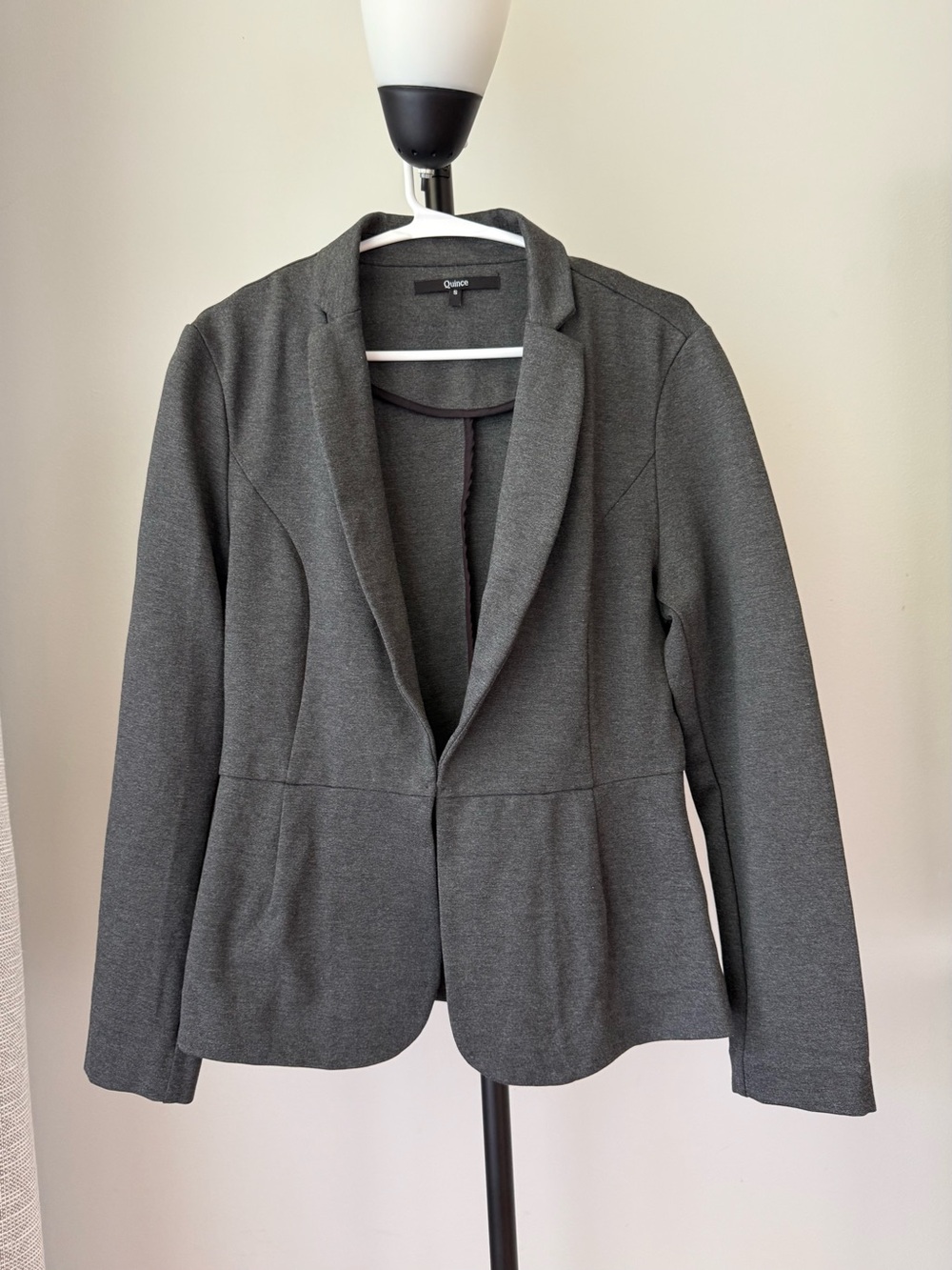 Quince Women’s Ponte Blazer Size S Charcoal Gray Stretch Hook Closure